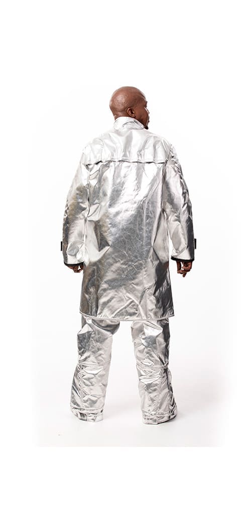 METAL-SAFE® ALPAN K Aluminised Coat 104cm with Velcro and Press stud closure and FR thermal liner
